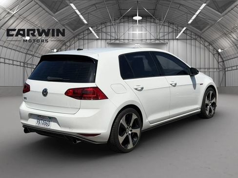 Used 2016 Volkswagen GTI SE w/ Lighting Package (SEL) FWD image 4