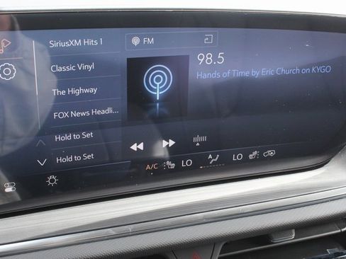 New 2025 Buick Envision Preferred image 37