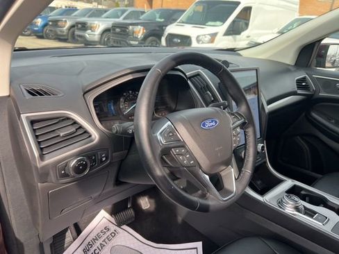 Certified 2023 Ford Edge SEL w/ Convenience Package image 5