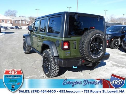 Used 2023 Jeep Wrangler Unlimited w/ Cold Weather Group image 3