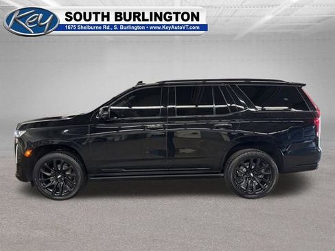 Used 2023 Cadillac Escalade Sport w/ LPO, ONYX Package AWD/4WD image 4