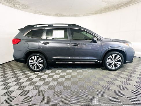 Used 2022 Subaru Ascent Limited AWD/4WD image 2