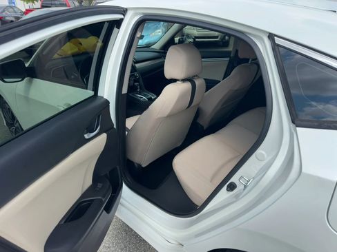 Used 2018 Honda Civic EX-T image 18