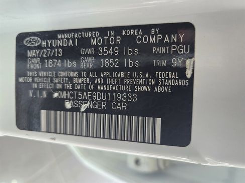 Used 2013 Hyundai Accent GS image 29