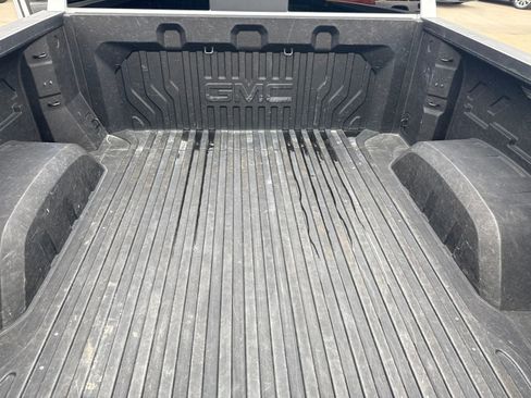 Used 2021 GMC Sierra 1500 AT4 w/ AT4 Value Package image 22