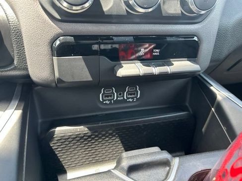 Used 2022 RAM 1500 Lone Star AWD/4WD image 29