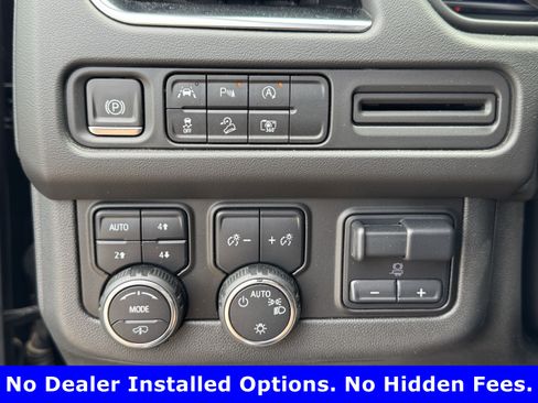 Used 2024 Chevrolet Tahoe Z71 w/ Z71 Off-Road Package AWD/4WD image 20