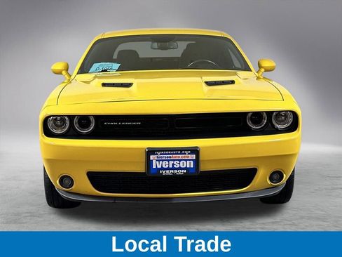 Used 2018 Dodge Challenger SXT w/ Blacktop Package image 3