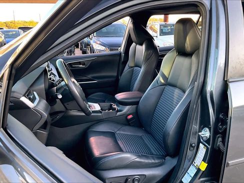 Used 2021 Toyota RAV4 XSE image 7