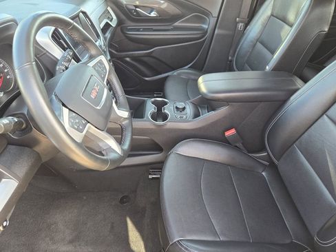 Used 2023 GMC Terrain SLT FWD image 15