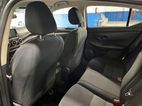 Used 2024 Nissan Sentra SV FWD image 18