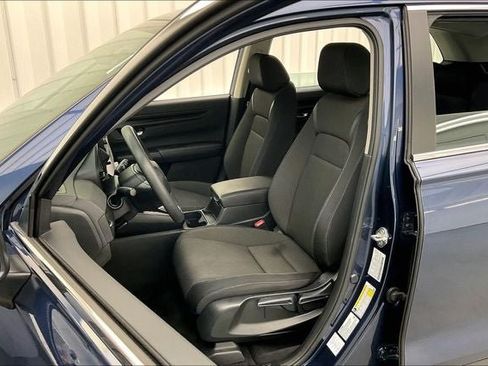 Certified 2024 Honda CR-V LX image 8