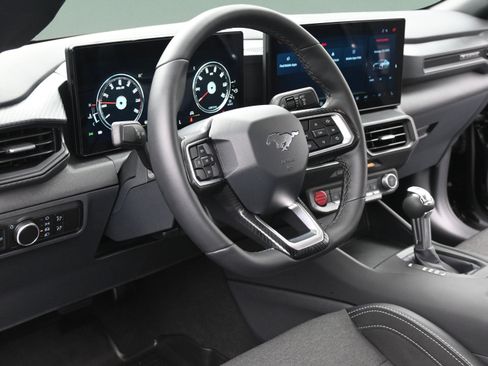 Used 2026 Ford Mustang Coupe RWD image 12