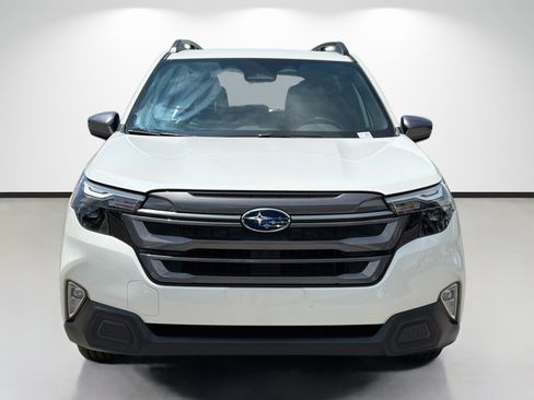 Certified 2026 Subaru Forester Premium AWD/4WD image 8