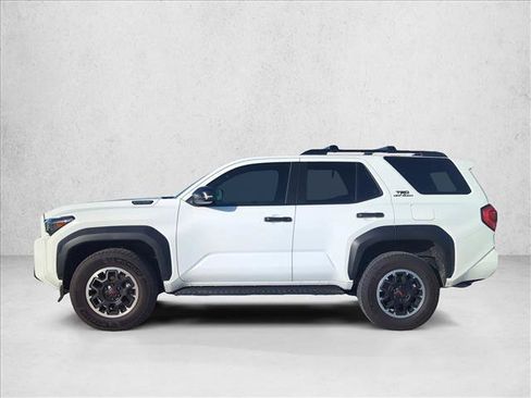 Certified 2025 Toyota 4Runner TRD Off-Road AWD/4WD image 5