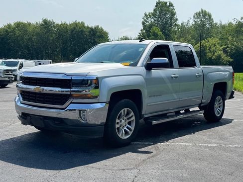Used 2017 Chevrolet Silverado 1500 LT w/ All Star Edition AWD/4WD image 3