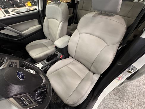 Used 2014 Subaru Forester 2.5i Touring image 20