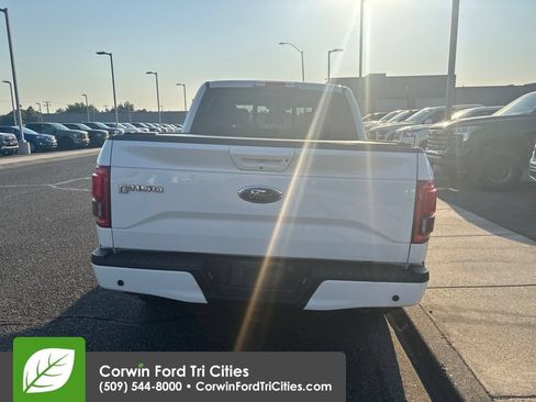 Used 2016 Ford F150 Lariat w/ Equipment Group 502A Luxury AWD/4WD image 9
