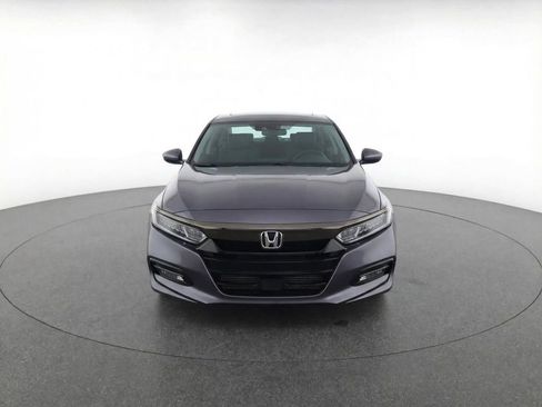 Used 2018 Honda Accord Sport image 5