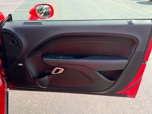 Used 2019 Dodge Challenger R/T Scat Pack w/ 1320 Drag Pack RWD image 20