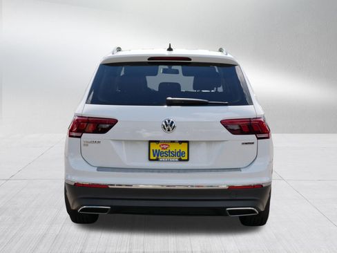 Used 2020 Volkswagen Tiguan SE AWD/4WD image 6