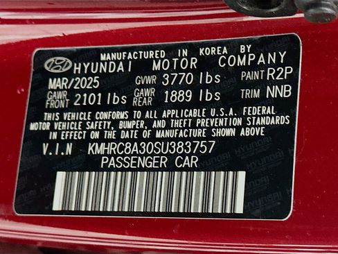 Used 2025 Hyundai Venue SEL image 12