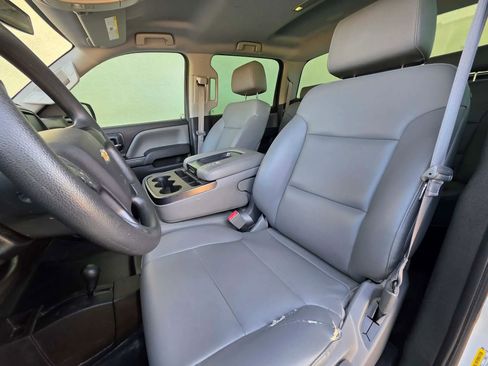 Used 2015 Chevrolet Silverado 1500 W/T w/ Trailering Package image 11