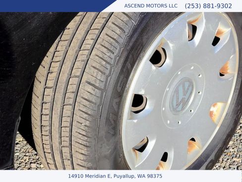 Used 2008 Volkswagen Rabbit 2-Door FWD image 14