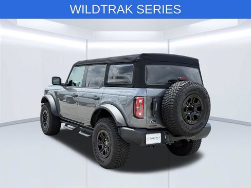 Used 2024 Ford Bronco Wildtrak AWD/4WD image 3
