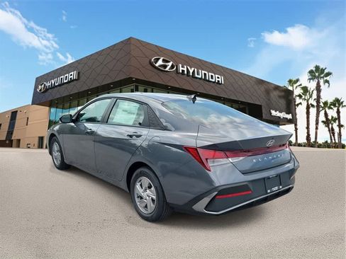 New 2025 Hyundai Elantra SE w/ Cargo Package image 2
