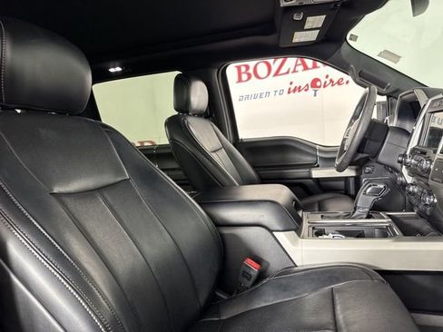 Used 2018 Ford F150 Lariat image 16