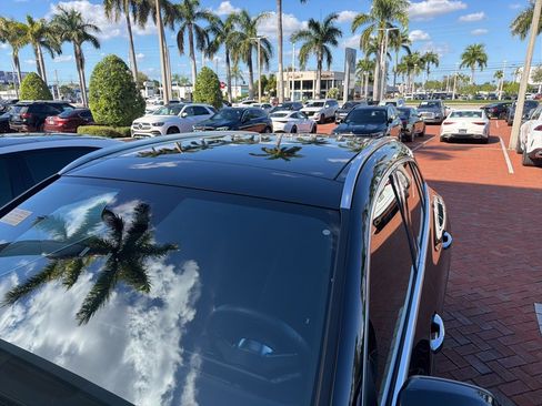 Certified 2025 Mercedes-Benz GLA 250 image 6