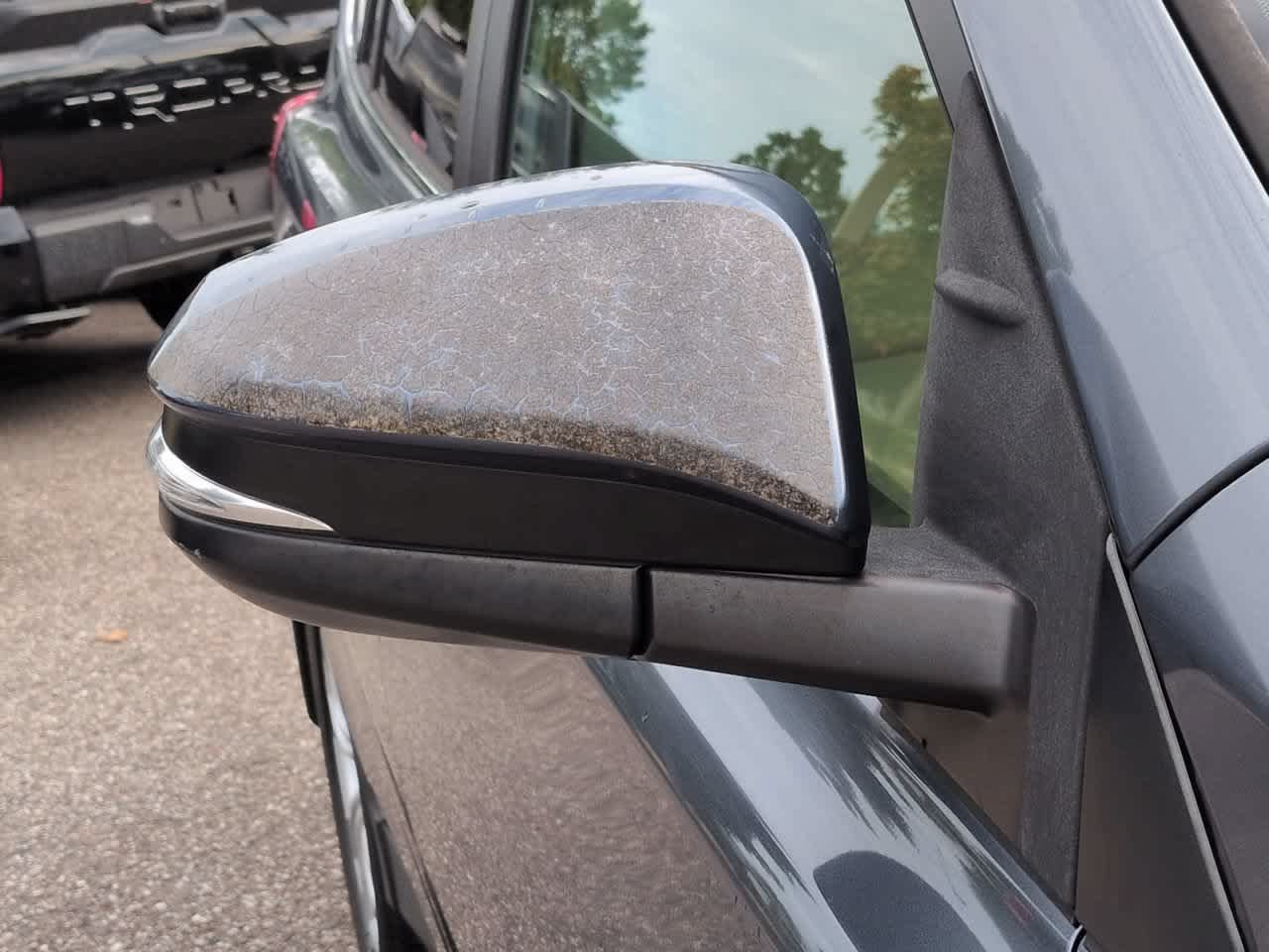 Used 2014 Toyota RAV4 Limited w/ Technology Package FWD image 12