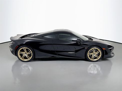 Used 2024 McLaren 750S image 8