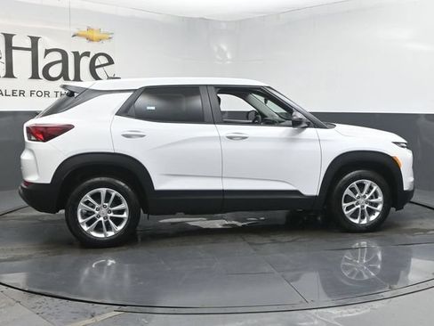 New 2026 Chevrolet TrailBlazer LS w/ LS Convenience Package AWD/4WD image 15