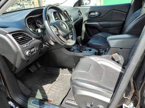 Used 2020 Jeep Cherokee Limited AWD/4WD image 10