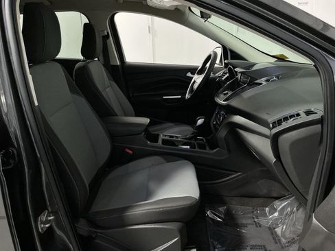 Used 2019 Ford Escape SE AWD/4WD image 25