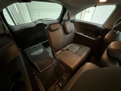 Used 2021 Honda Odyssey Touring image 19