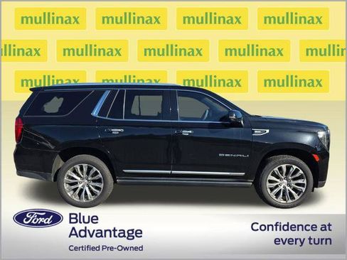 Used 2021 GMC Yukon Denali w/ Denali Premium Package AWD/4WD image 2