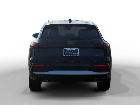New 2025 Audi Q5 Premium image 4