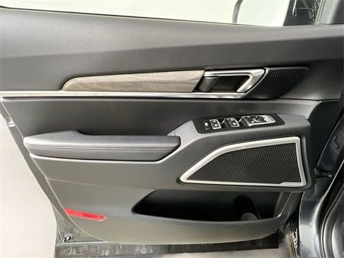 Used 2022 Kia Telluride EX w/ EX Premium Package image 33