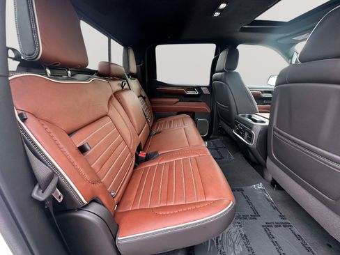 Certified 2024 GMC Sierra 1500 Denali Ultimate image 31