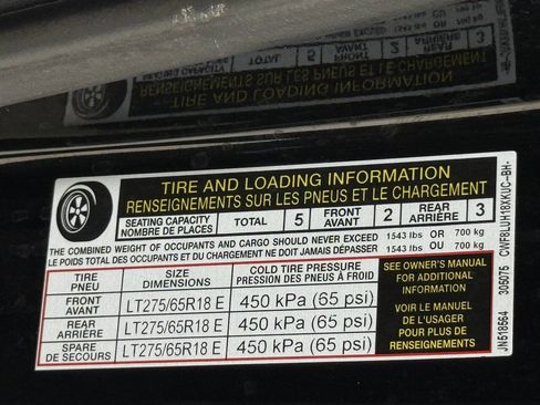 Used 2018 Nissan Titan PRO-4X w/ Pro-4x Convenience Package AWD/4WD image 94