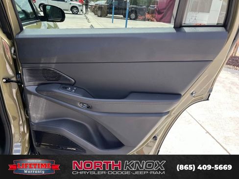 New 2026 Jeep Cherokee Limited AWD/4WD image 14