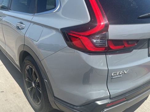 Used 2023 Honda CR-V Sport image 8