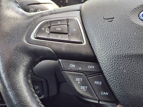 Used 2016 Ford Focus Titanium w/ Titanium Technology Package FWD image 21