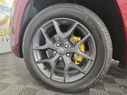 Certified 2019 Jeep Grand Cherokee Limited X image 35