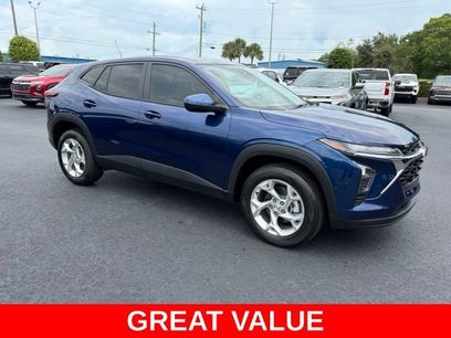 Used 2024 Chevrolet Trax LS w/ LS Convenience Package