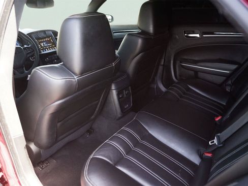 Used 2023 Chrysler 300 S RWD image 12