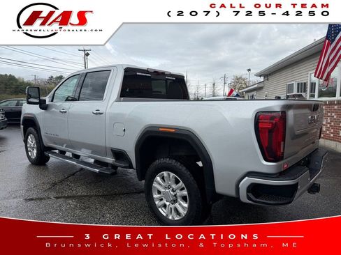 Used 2022 GMC Sierra 2500 Denali w/ Denali Ultimate Package AWD/4WD image 4